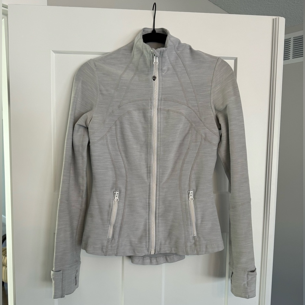 Lululemon Define Light Gray Jacket Size 6 - image 1